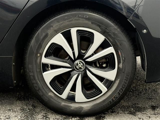 TOYOTA PRIUS PHV 2017 Image 31