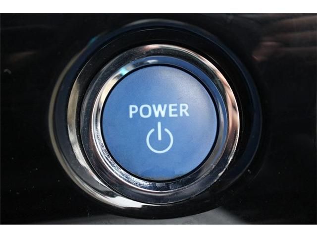 TOYOTA PRIUS PHV 2017 Image 31