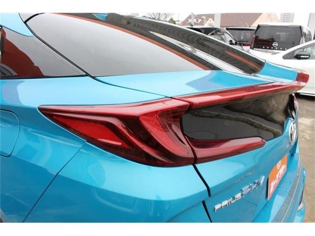 TOYOTA PRIUS PHV 2017 Image 31