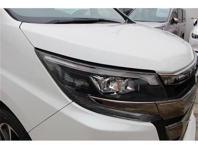 TOYOTA NOAH 2018 Image 31