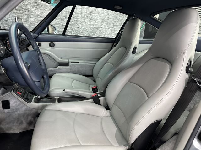 PORSCHE 911 1996 Image 31
