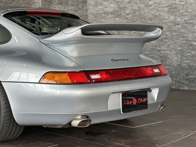 PORSCHE 911 1996 Image 31