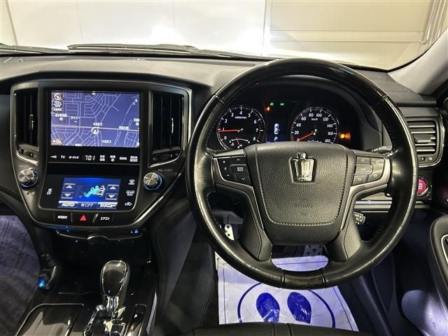 TOYOTA CROWN SEDAN 4WD 2013 Image 31