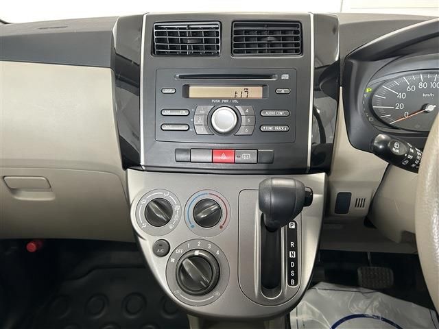 DAIHATSU MIRA 4WD 2013 Image 31