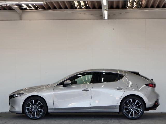 MAZDA 3 FASTBACK 2022 Image 31