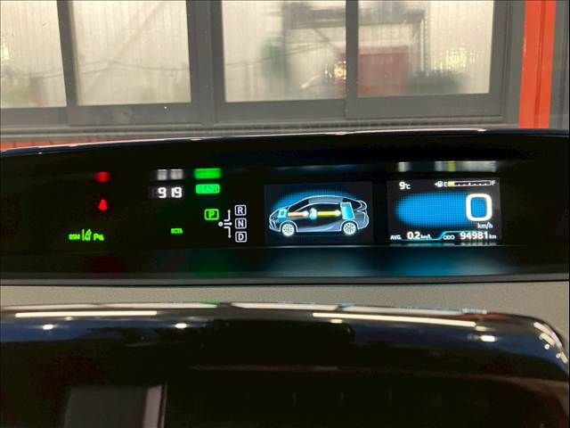 TOYOTA PRIUS 2021 Image 31