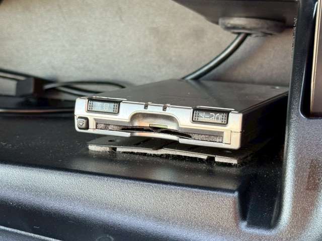 NISSAN SERENA  S-HYBRID 2017 Image 31