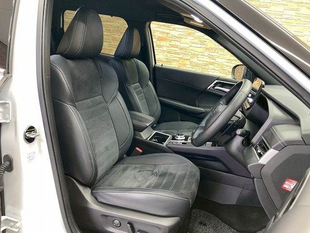 MITSUBISHI OUTLANDER PHEV 2023 Image 31