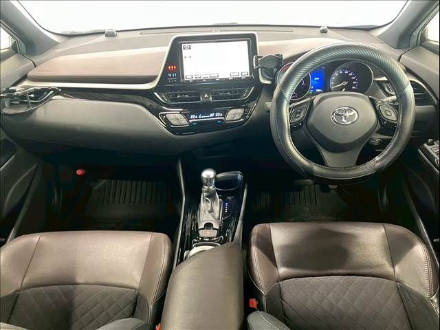 TOYOTA C-HR 2017 Image 31