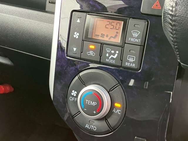 DAIHATSU TANTO CUSTOM 2016 Image 31