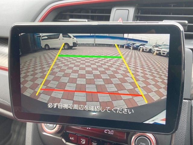 HONDA CIVIC HATCHBACK 2018 Image 31