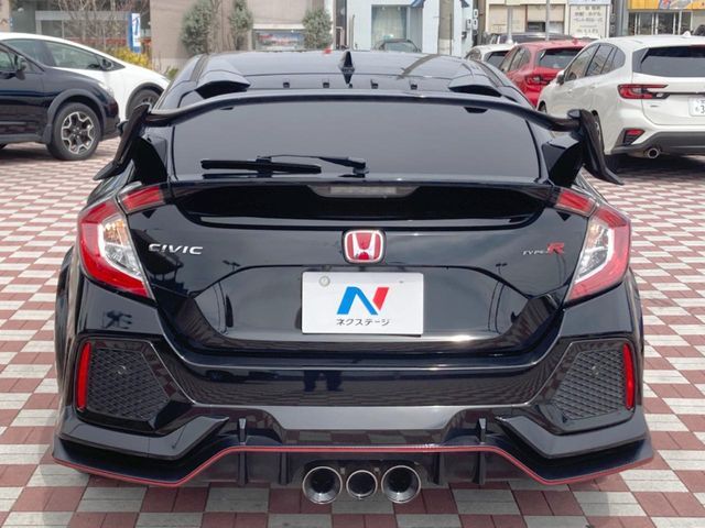 HONDA CIVIC HATCHBACK 2018 Image 31