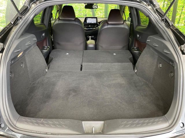 TOYOTA C-HR 2018 Image 31