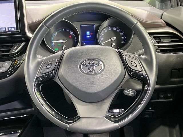 TOYOTA C-HR 2018 Image 31