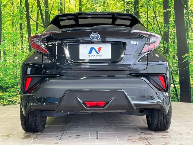 TOYOTA C-HR 2018 Image 31