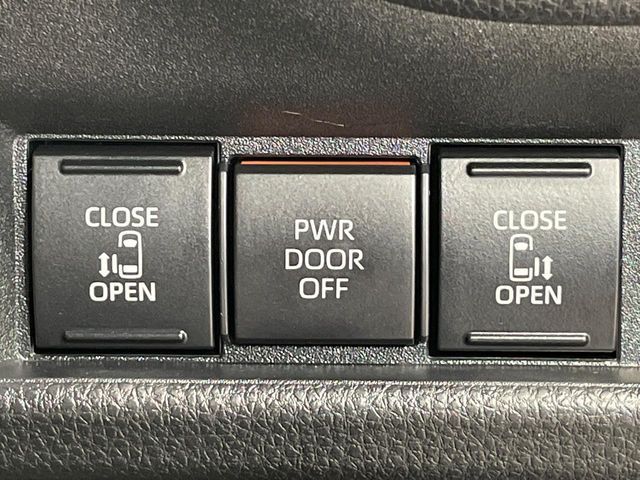 TOYOTA SIENTA HYBRID 2022 Image 31