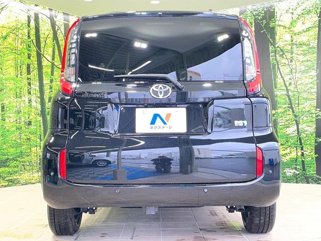 TOYOTA SIENTA HYBRID 2022 Image 31