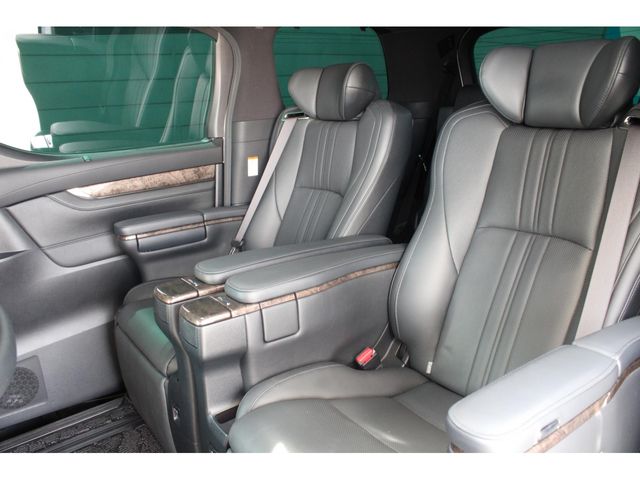 TOYOTA ALPHARD 2021 Image 31