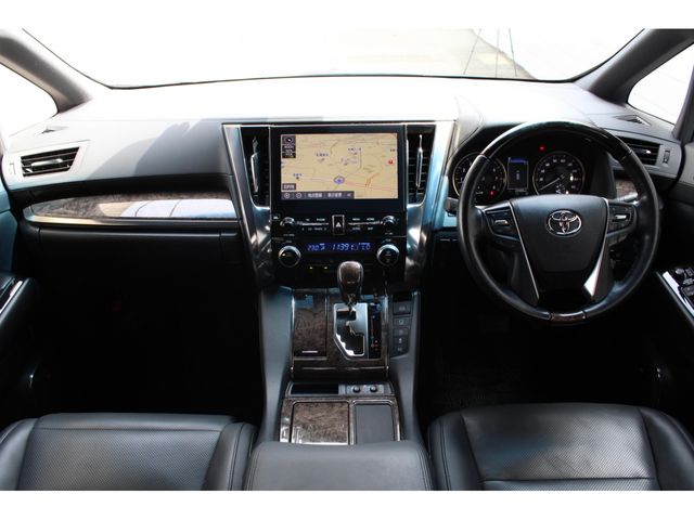 TOYOTA ALPHARD 2021 Image 31
