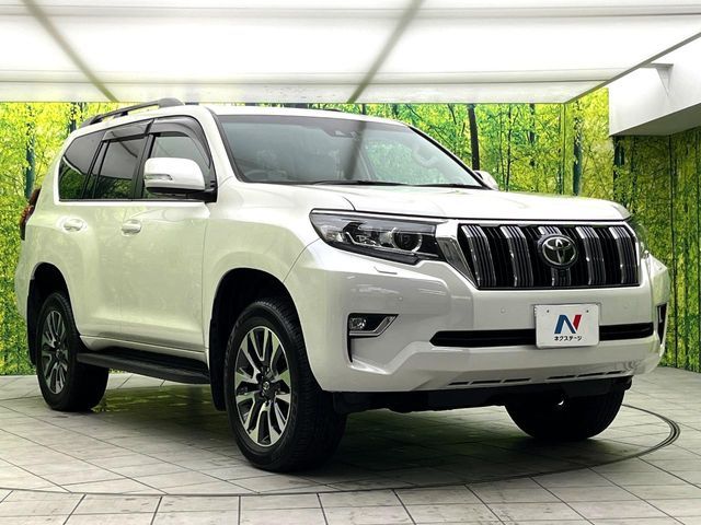TOYOTA LANDCRUISER PRADO 2023 Image 31