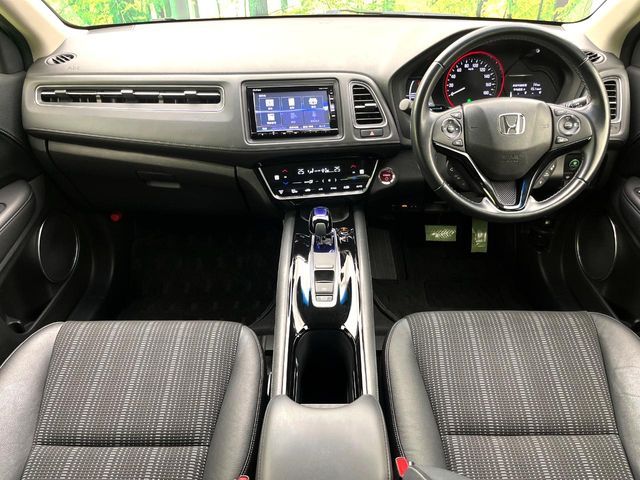 HONDA VEZEL HYBRID 2017 Image 31