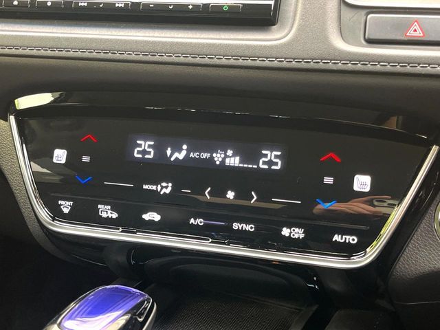 HONDA VEZEL HYBRID 2017 Image 31