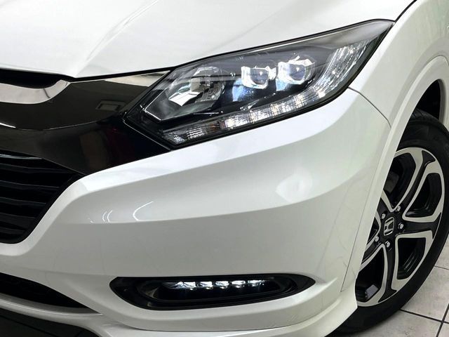 HONDA VEZEL HYBRID 2017 Image 31