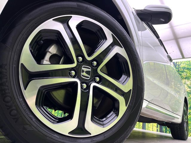 HONDA VEZEL HYBRID 2017 Image 31