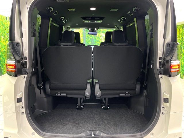 TOYOTA VOXY 2023 Image 31