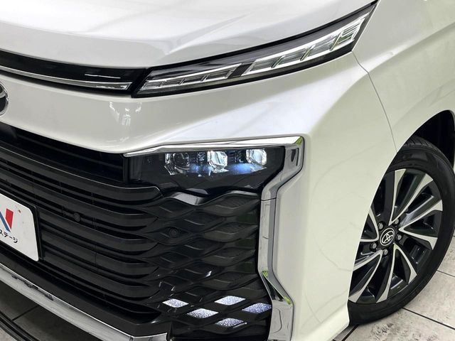 TOYOTA VOXY 2023 Image 31