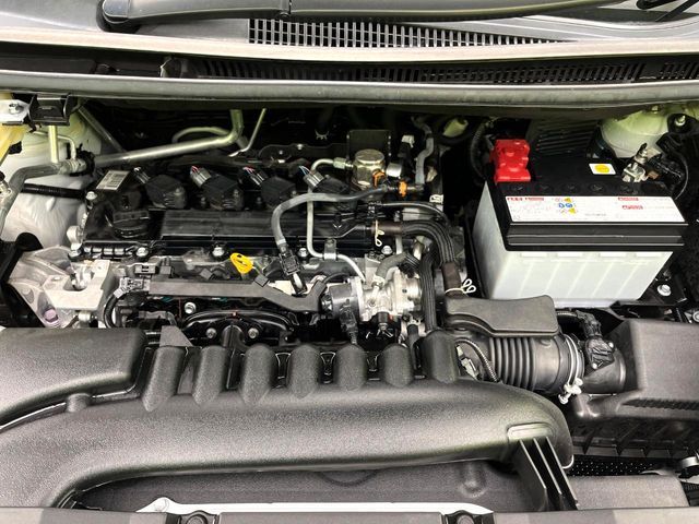 TOYOTA VOXY 2023 Image 31