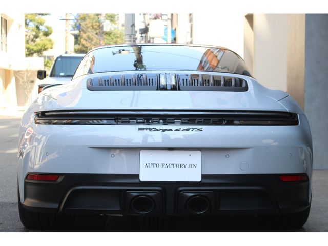 PORSCHE 911 2025 Image 31