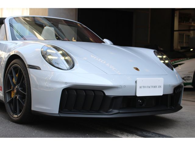 PORSCHE 911 2025 Image 31