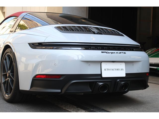 PORSCHE 911 2025 Image 31