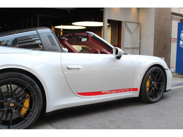 PORSCHE 911 2025 Image 31