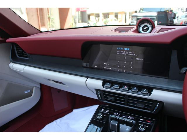 PORSCHE 911 2025 Image 31