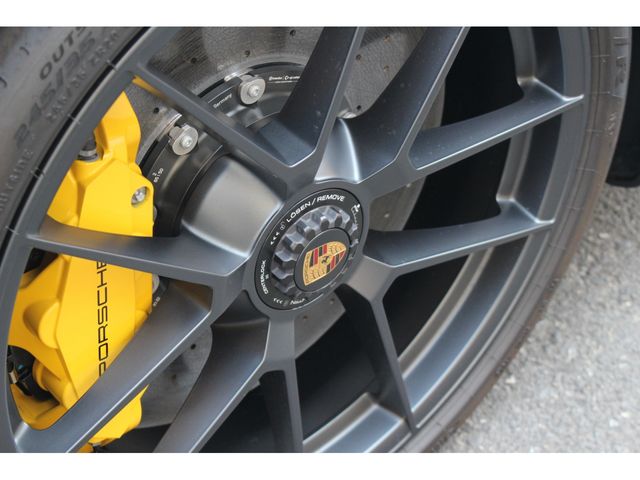 PORSCHE 911 2025 Image 31