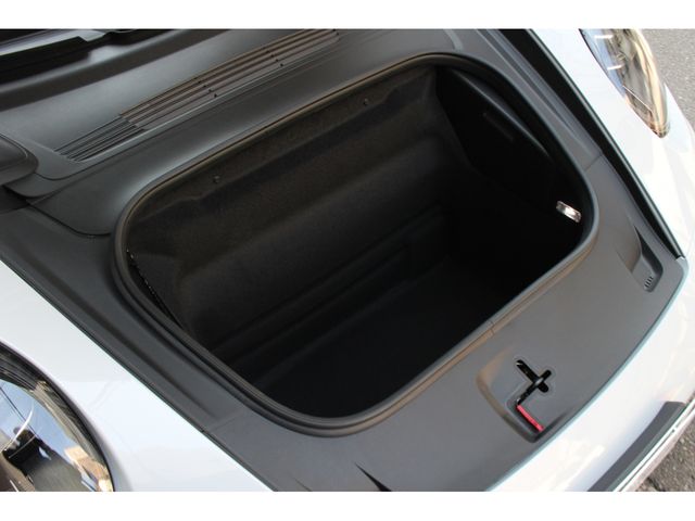 PORSCHE 911 2025 Image 31