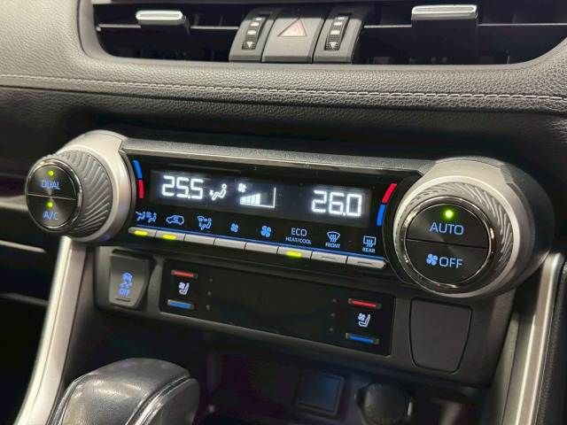 TOYOTA RAV4 4WD 2022 Image 31