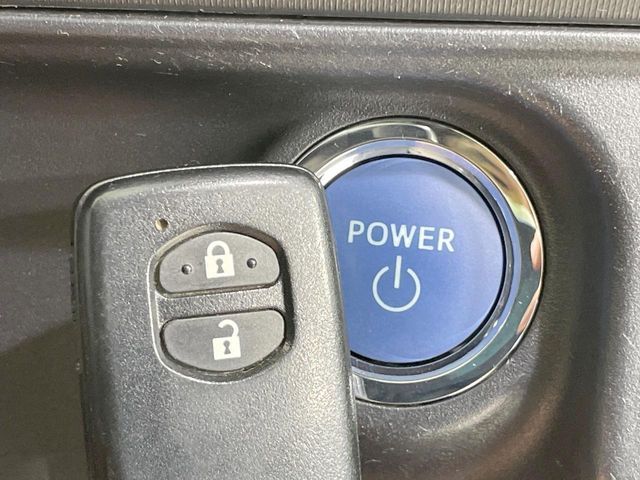 TOYOTA AQUA 2014 Image 31