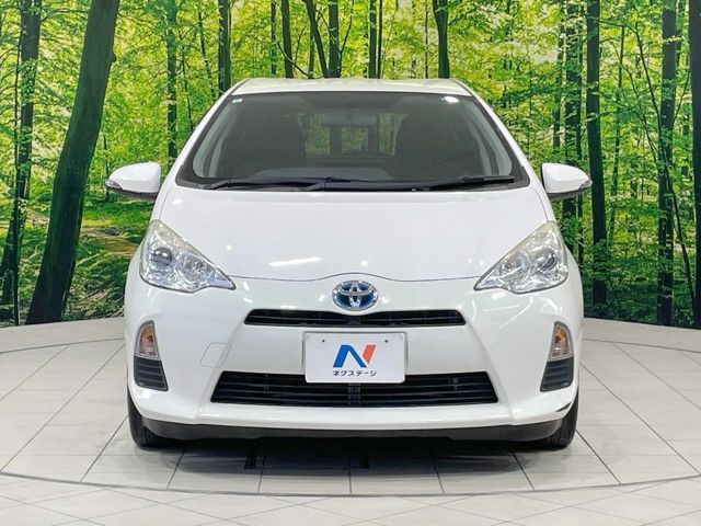 TOYOTA AQUA 2014 Image 31