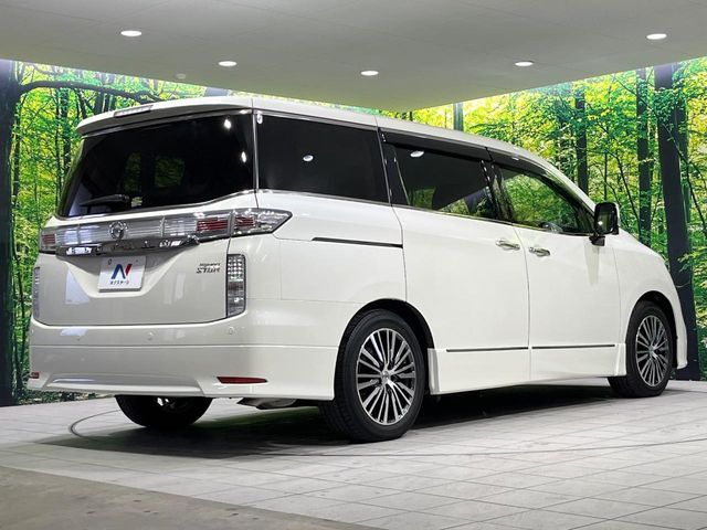 NISSAN ELGRAND  4WD 2019 Image 31