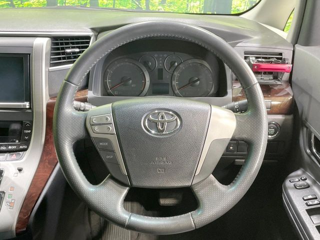 TOYOTA VELLFIRE 2014 Image 31