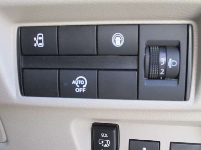 NISSAN ROOX 4WD 2023 Image 31