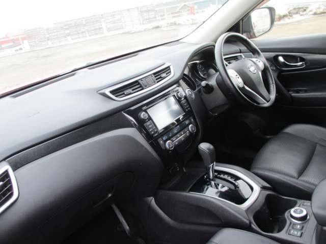 NISSAN X-TRAIL 4WD 2017 Image 31