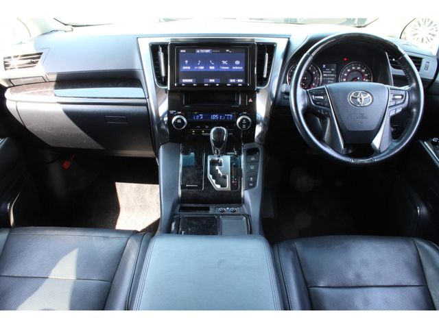 TOYOTA VELLFIRE 2019 Image 31