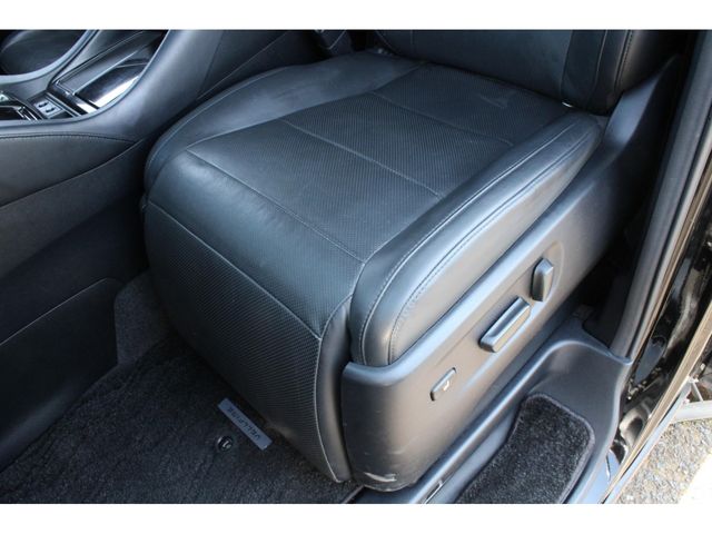 TOYOTA VELLFIRE 2019 Image 31