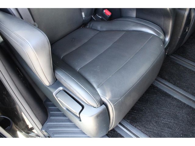 TOYOTA VELLFIRE 2019 Image 31