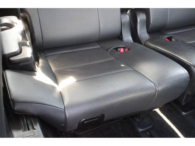 TOYOTA VELLFIRE 2019 Image 31