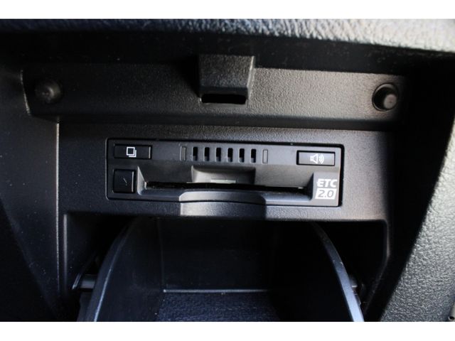 TOYOTA VELLFIRE 2019 Image 31